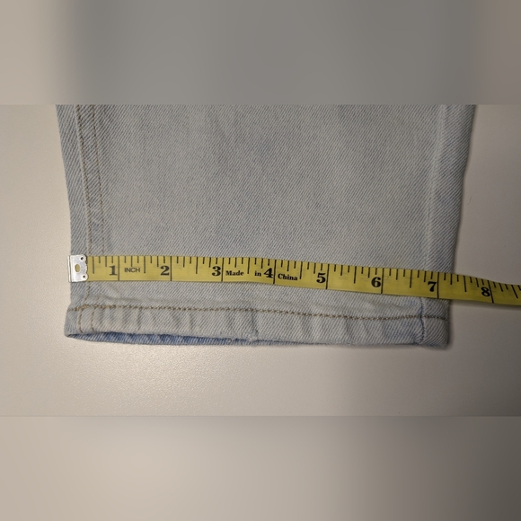 SEE DETAILS NWT - Wild Fable Size 16 Super High-Rise Tapered Jean Ultra Light - Picture 14 of 14